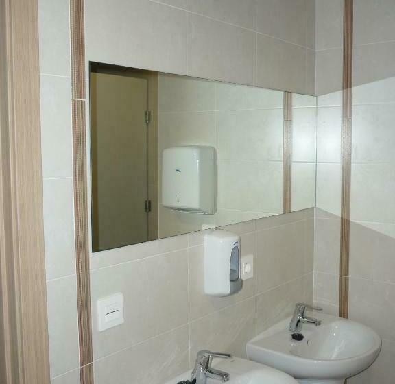 Pensión Albergue Puente Ribeira