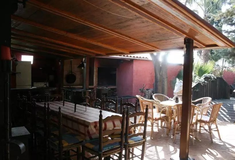 اقامتگاه Villa Campillo