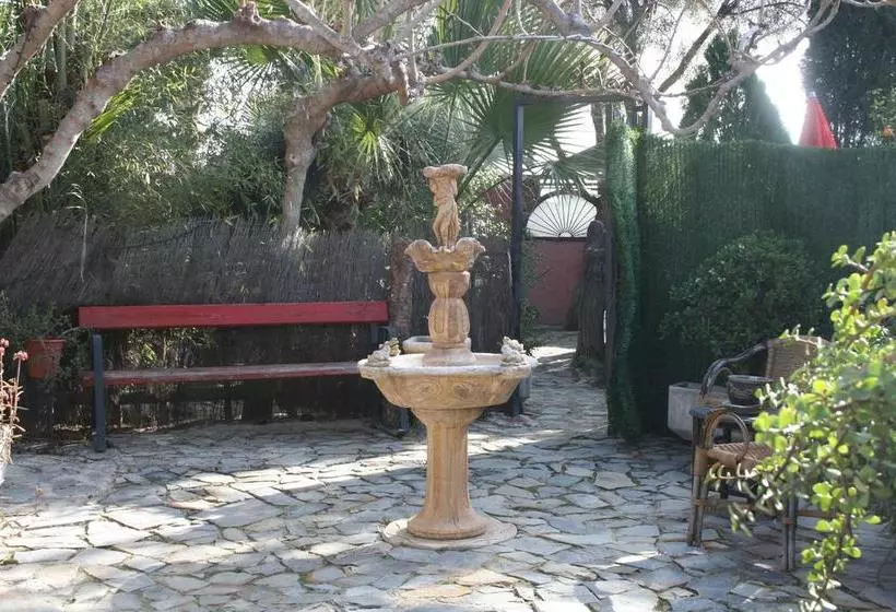 اقامتگاه Villa Campillo