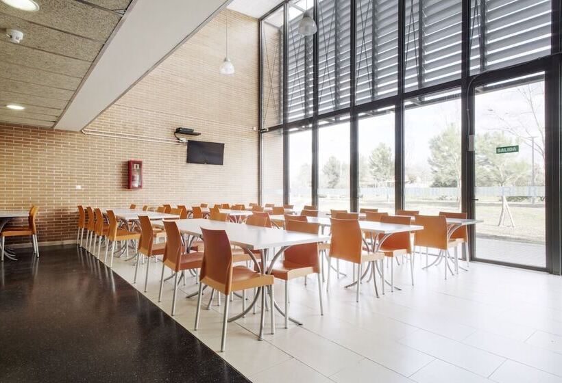 Residencia Universitaria Giner De Los Ríos