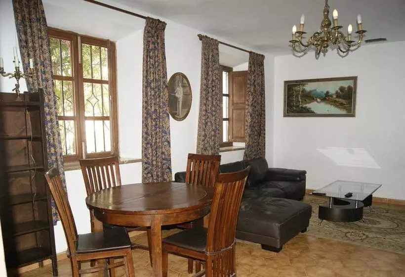 هاستل Residencial Rustic Lau
