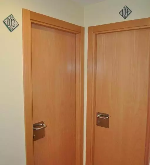 Alberg Hostal Alcazaba