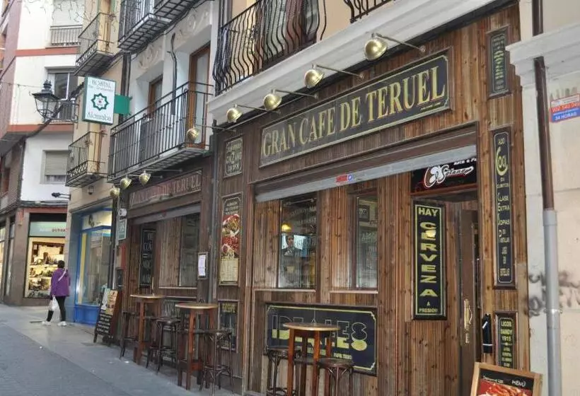 Alberg Hostal Alcazaba