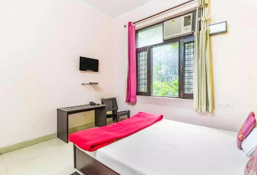 تختخواب و صبحانه Amraai Homestay