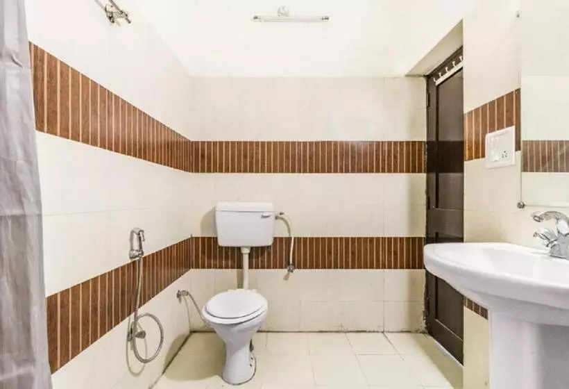 تختخواب و صبحانه Amraai Homestay