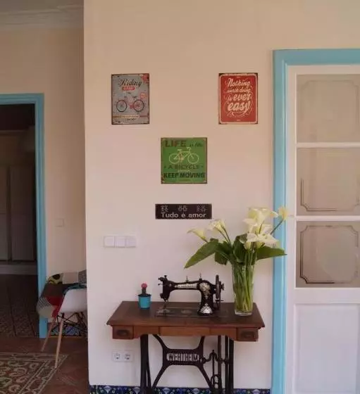 Hostel Pura Vida - Albergue Juvenil
