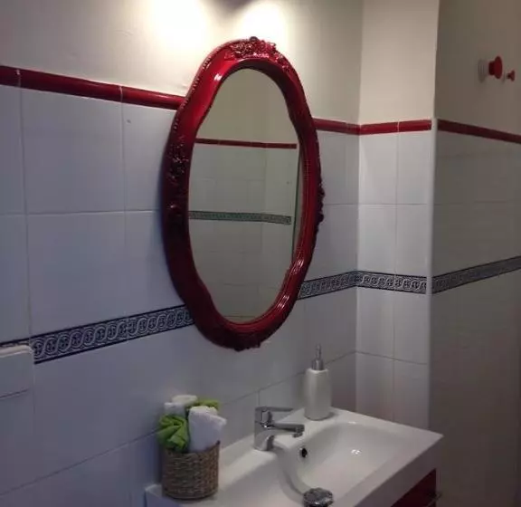 Hostel Pura Vida - Albergue Juvenil