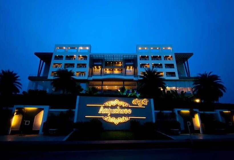 בית מלון כפרי Anjushree Ujjain
