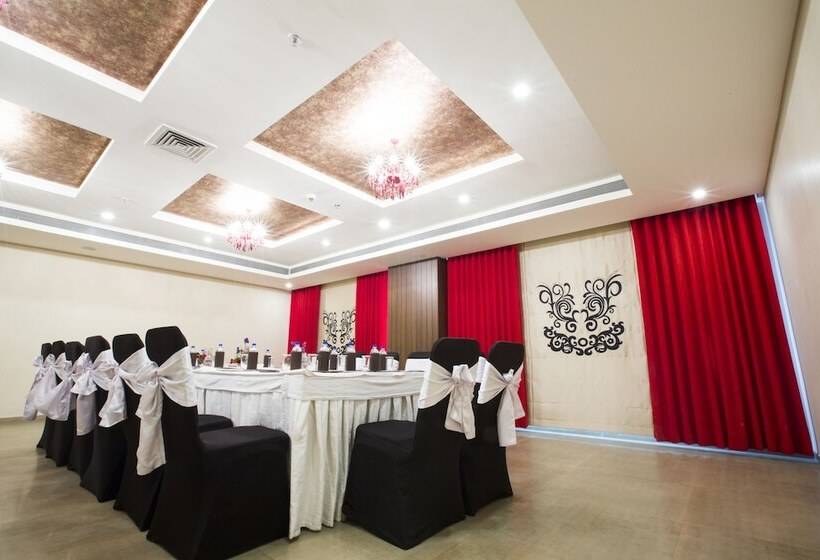 בית מלון כפרי Anjushree Ujjain