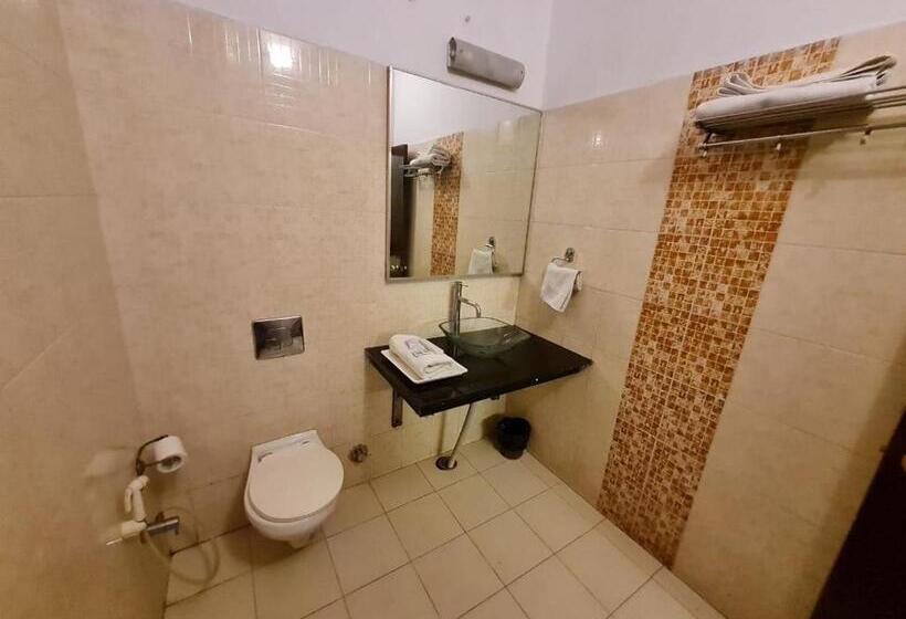 호텔 Capital O 3695  Daichi