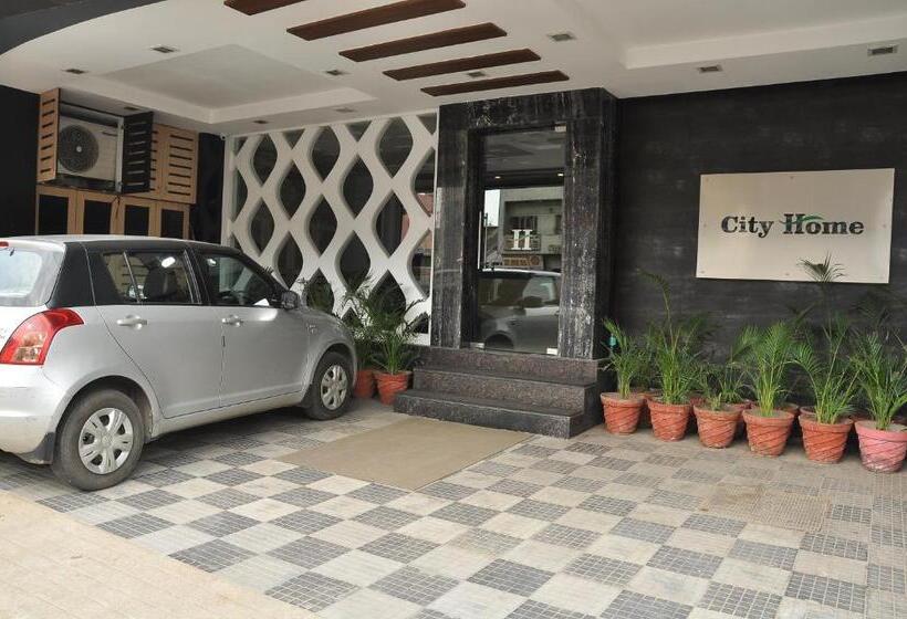 فندق City Home
