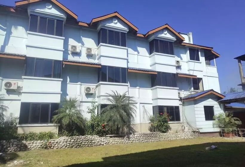 هتل Dibrugarh Club House