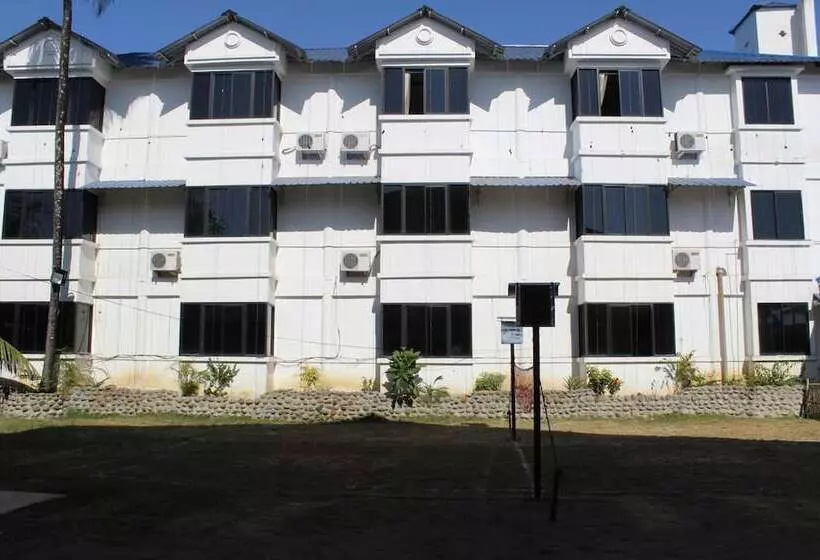 هتل Dibrugarh Club House