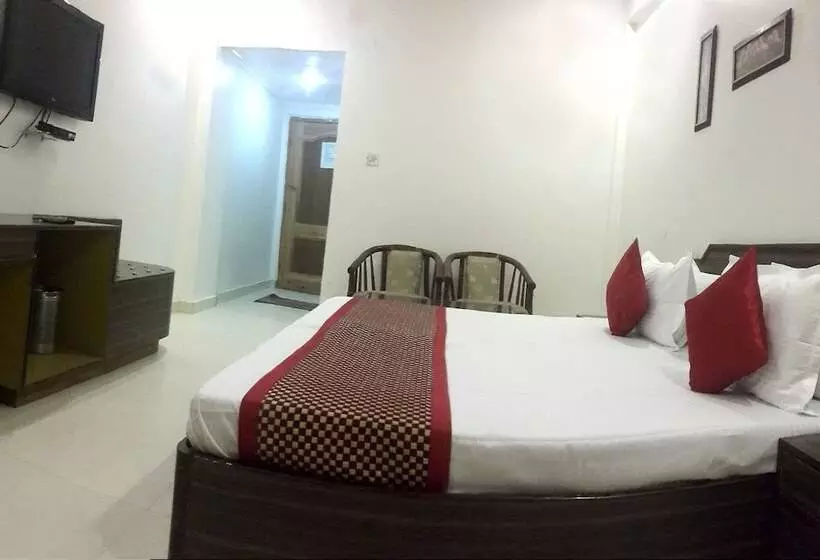 ホテル Jagdish Residency