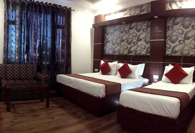 ホテル Jagdish Residency