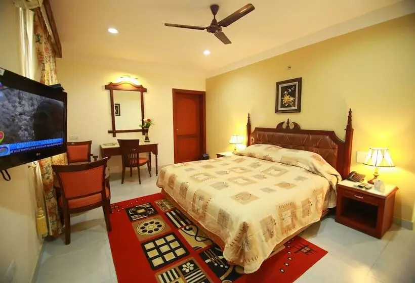 Hôtel Madathil Regency
