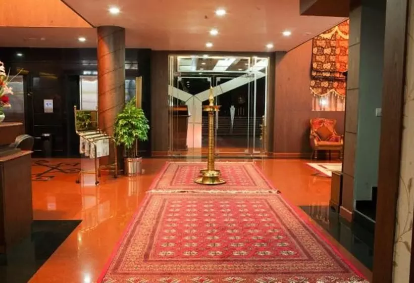 Hôtel Madathil Regency