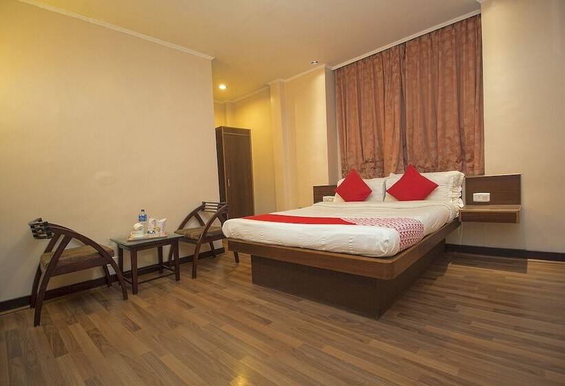 Hotel Muscatel Spring Burn   100 Mts From Mall Road