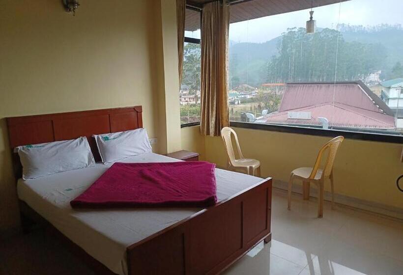 בית מלון כפרי Pranav 4 Seasons