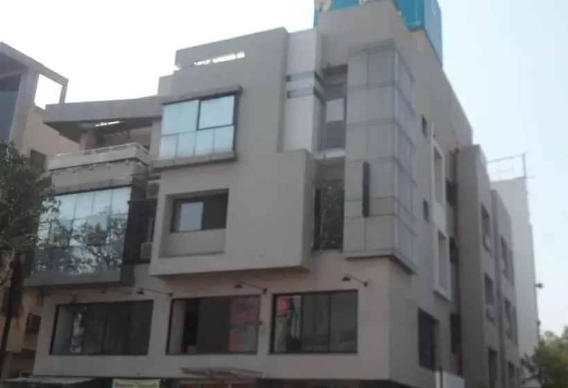 ホテル Rajmahal