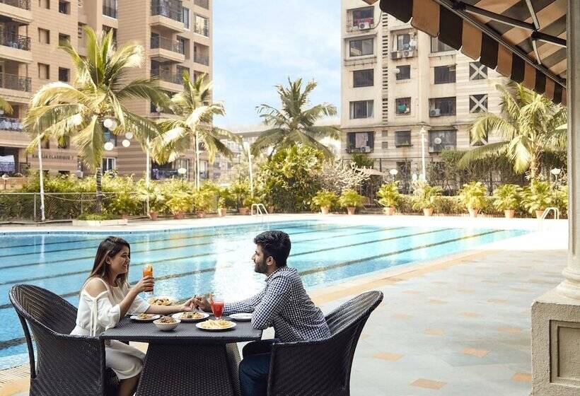 Hotel The Classique Club