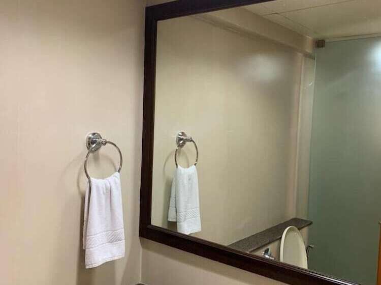 Hotel The Classique Club