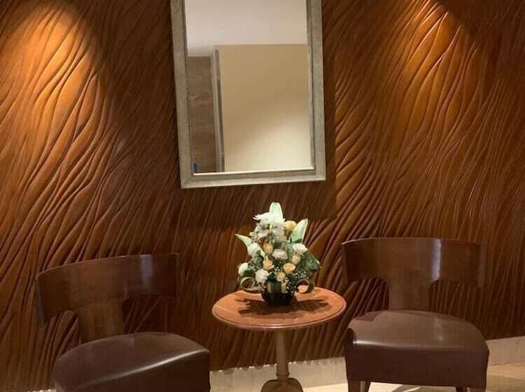 Hotel The Classique Club