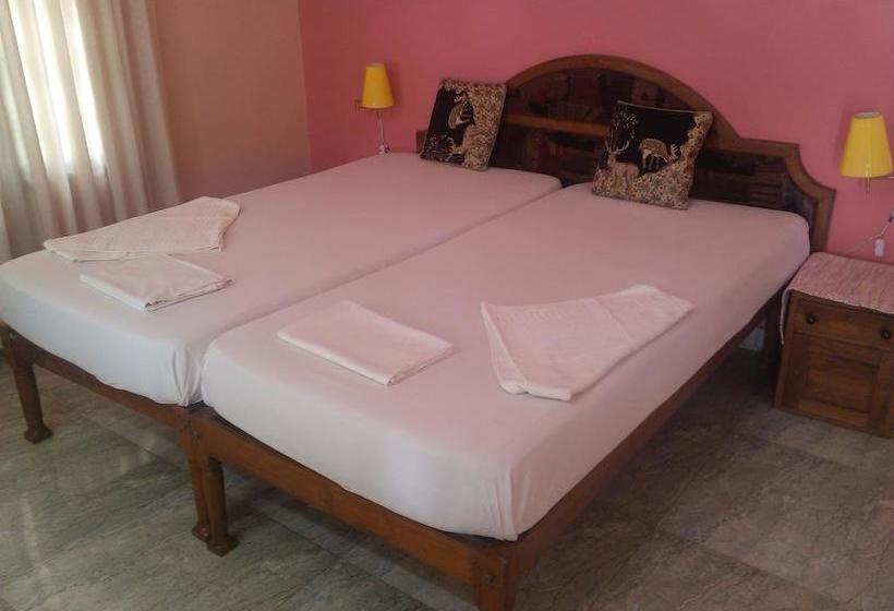 Lomakeskus Spot On 72723 Pathanjali Ayurveda Yoga Centre