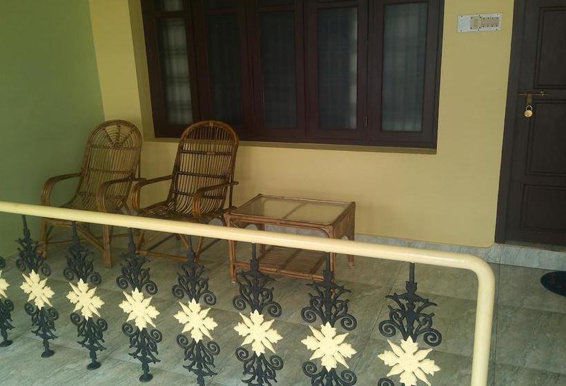 Lomakeskus Spot On 72723 Pathanjali Ayurveda Yoga Centre