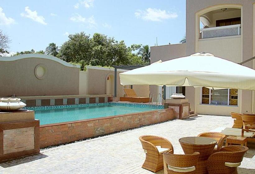 Pramod Convention & Club Resort