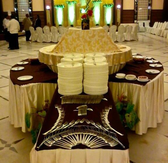 Pramod Convention & Club Resort