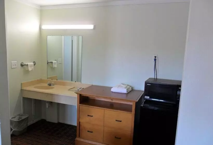 A Ok Motel