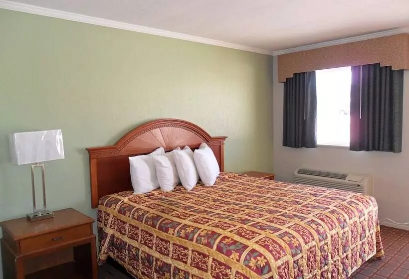 A Ok Motel