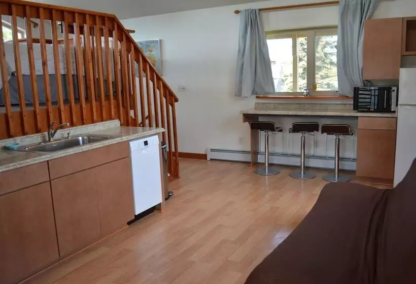 ベッドアンドブレックファースト Ocean View Inn Kenai