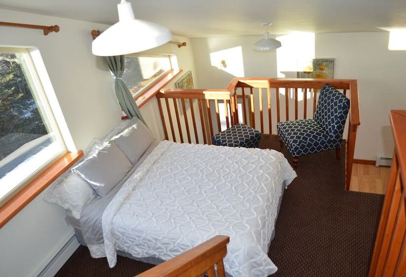 تختخواب و صبحانه Ocean View Inn Kenai