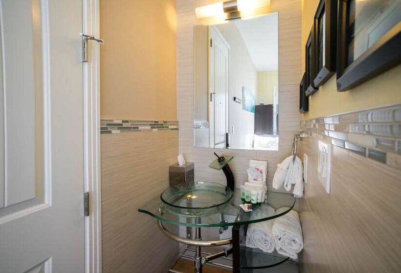 住宿加早餐  Rio Vista Inn & Suites Santa Cruz