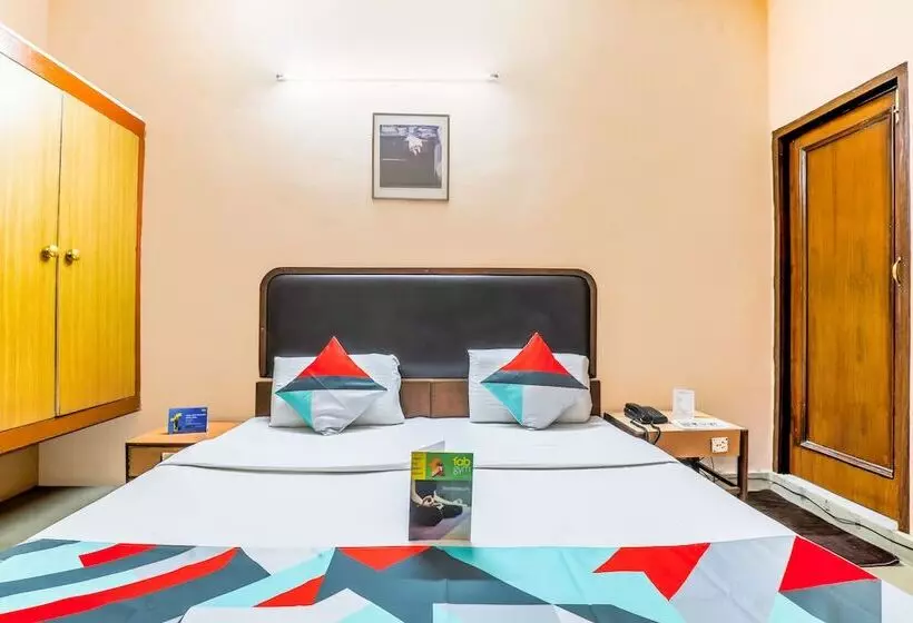 Fabhotel Relax