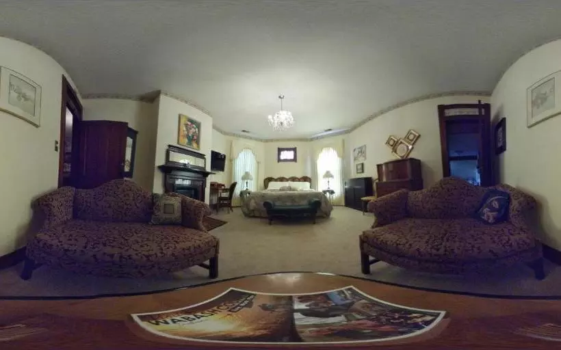 Herrold On Hill Bed And Breakfast