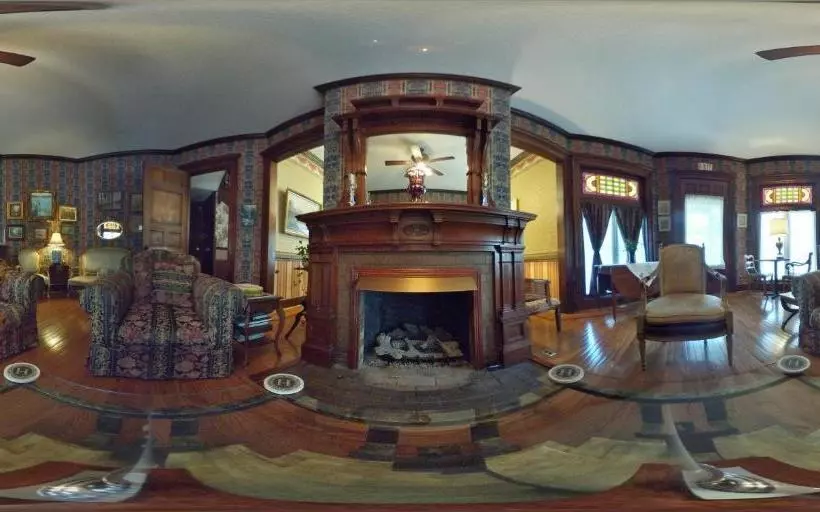 Herrold On Hill Bed And Breakfast