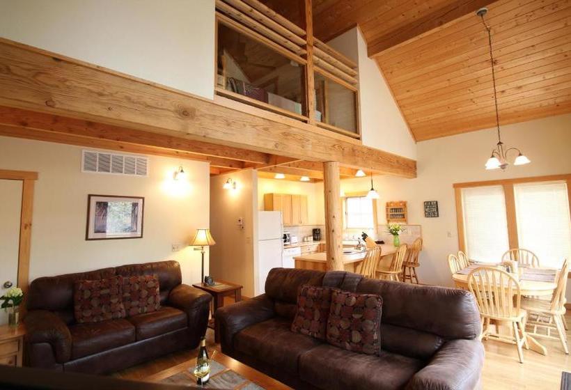 Otel River's Edge Resort