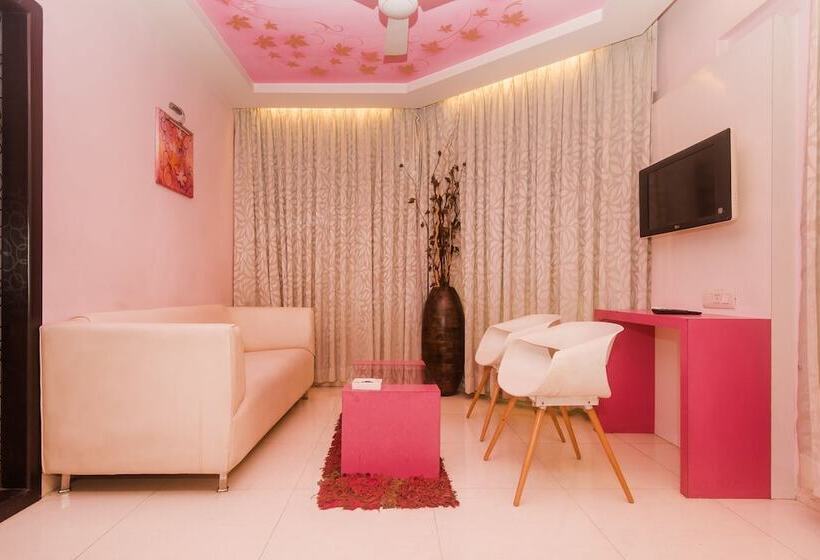 Hotel The Khwaishh Presidency