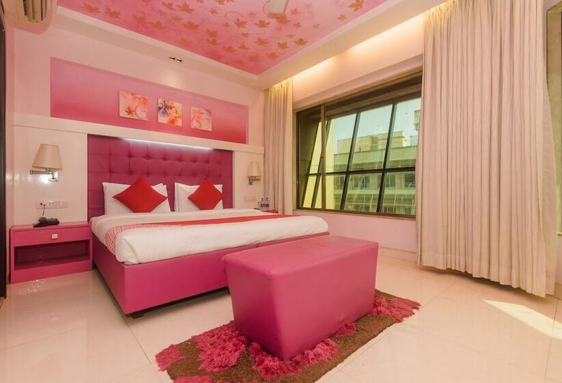 Hotel The Khwaishh Presidency