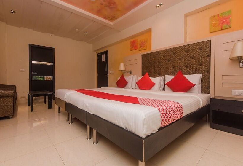 Hotel The Khwaishh Presidency