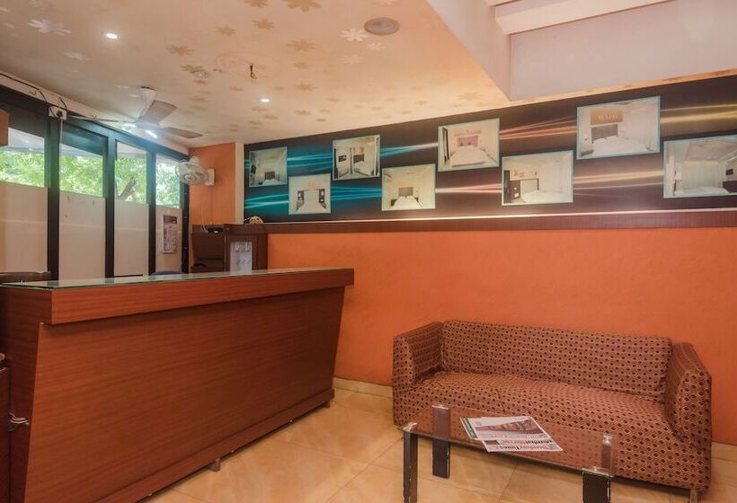 Hotel The Khwaishh Presidency