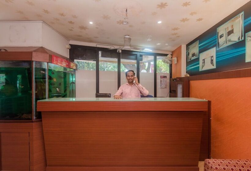 Hotel The Khwaishh Presidency