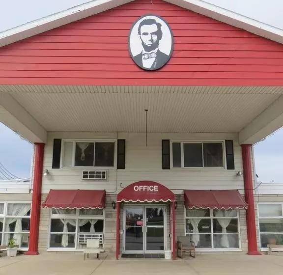 Lincoln Lodge Motel