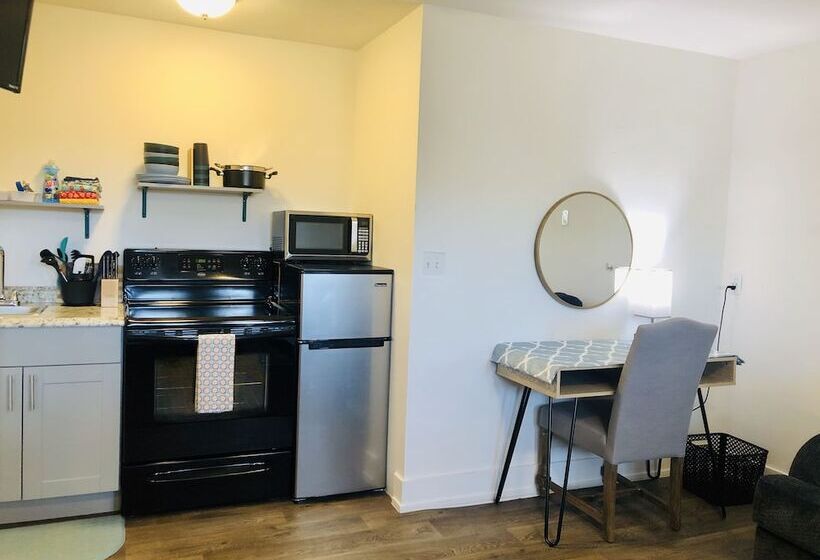 모텔 Blue Sage Inn & Suites