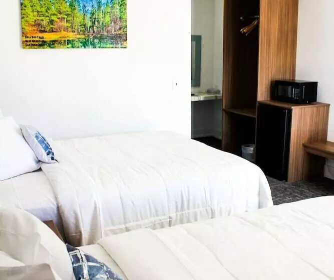モーテル Blue Sage Inn & Suites
