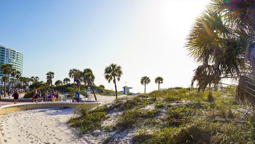 فندق على الطريق Devon Shores