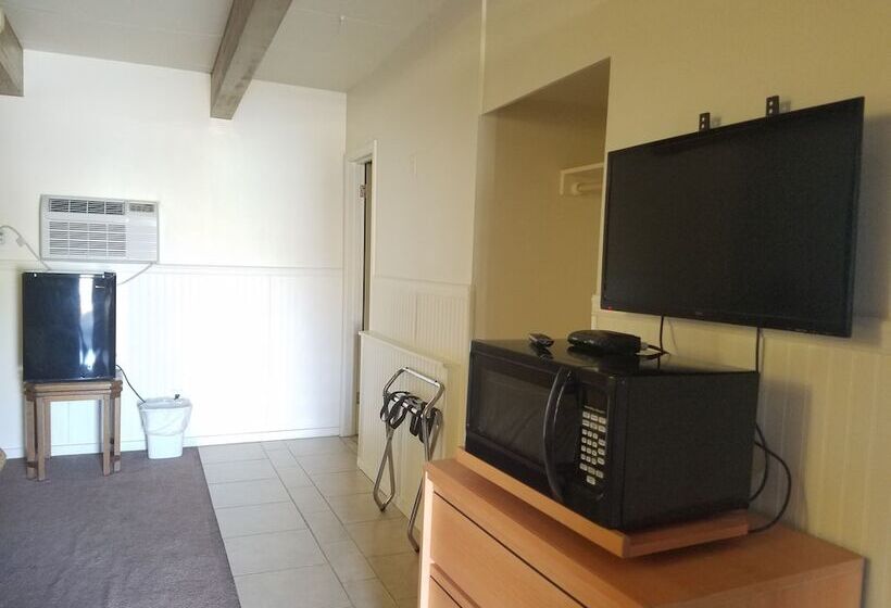 Мотель I 84 Motor Inn